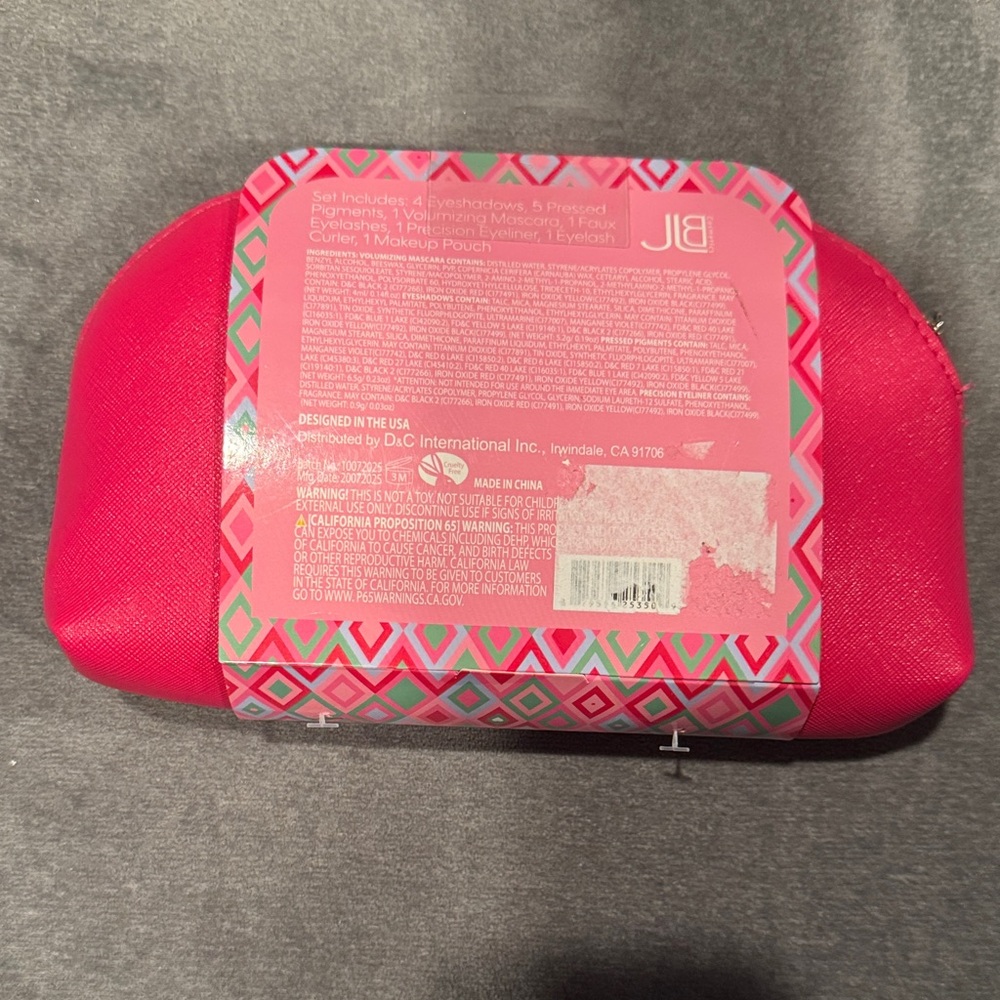 JLB Eyeconic-NWT Eye Makeup Kit with Pink Bag - Picture 3 of 11